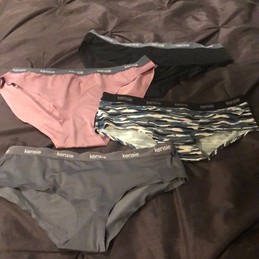 Bikini panties
